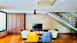 Lempeng Drive (D5), Terrace #500869411